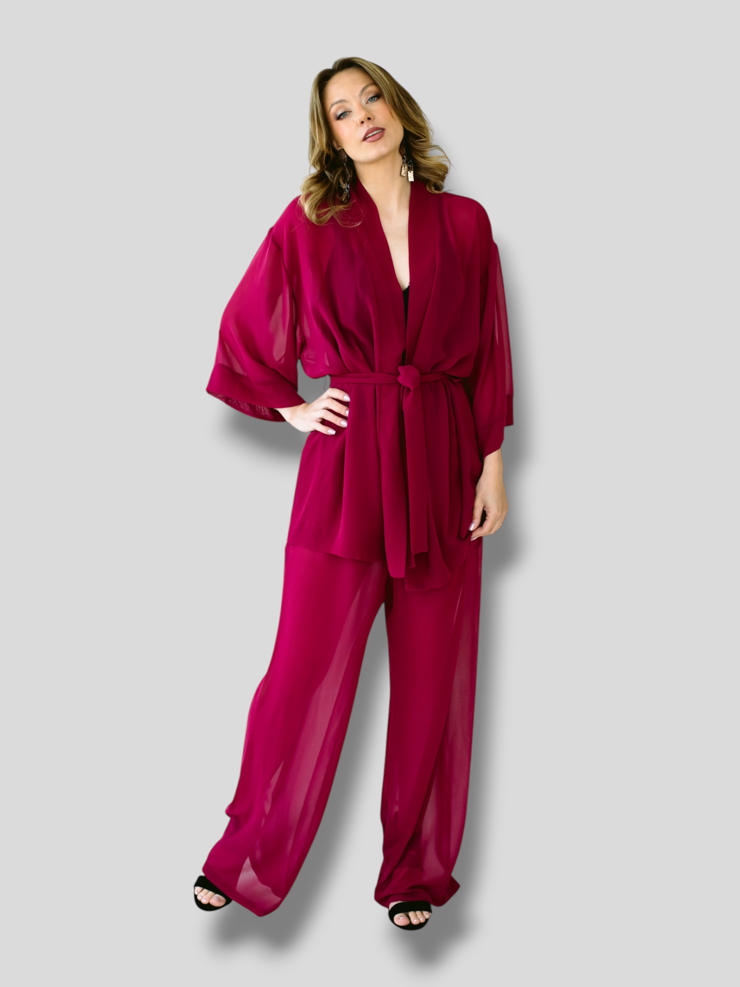 Vaarikapunane minikimono ja püksid